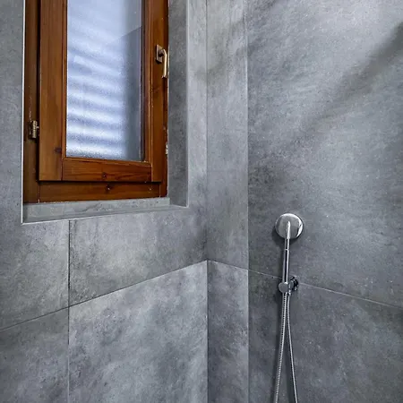 Yd Romito Design Apartment *