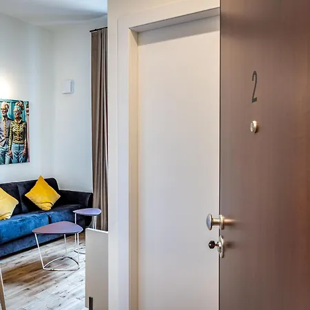 Apartment Yd Romito Design