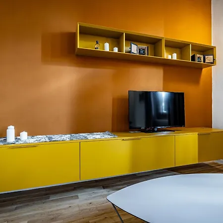 Yd Romito Design Apartment